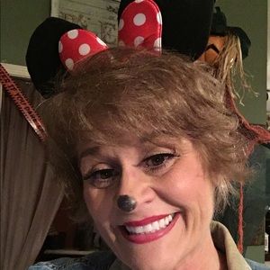 Meet your Posher, Sherry